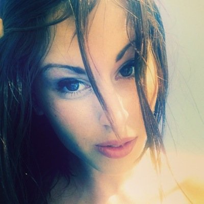 Gina_LaG's profile picture. 