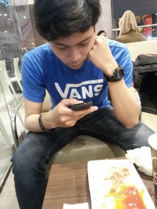 ♥ #lovevans| Path: irsan dwinanto | Line: irsandwinanto |
