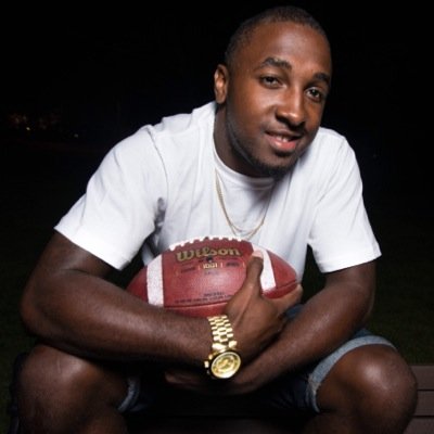 BlackMamba7_'s profile picture. 22 and chillin...