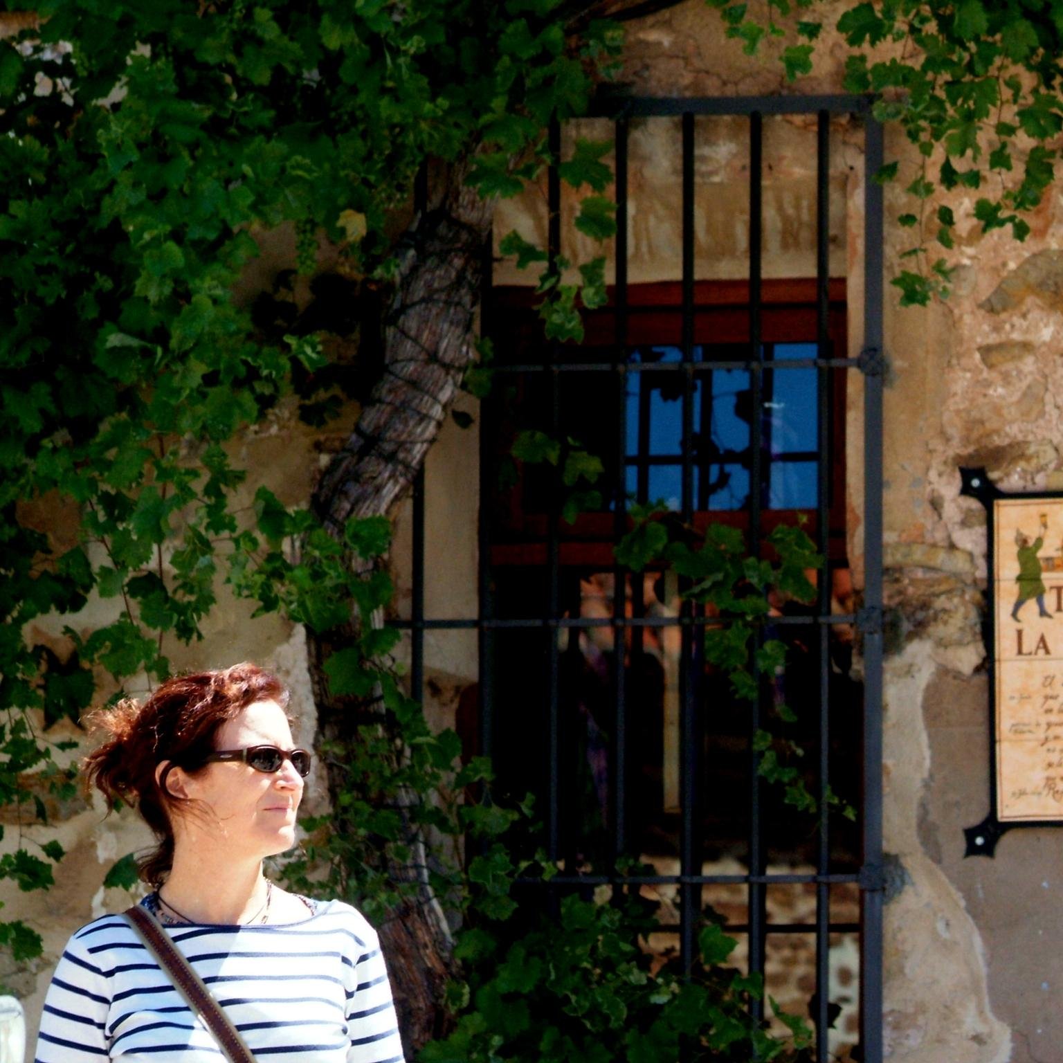 Educadora social. Lda en CC Quimicas. Trabajo en Programa de adicciones y exclusión social La Huertecica.