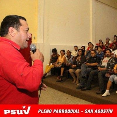 Concejal del municipio Libertador por el @PartidoPSUV Dirigente Político, Revolucionario, patriota y chavista radical.