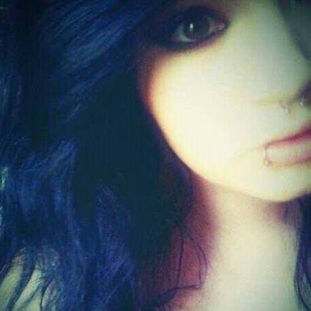 xAmiliax13's profile picture. You're average friendly gamer. 17 years old! Anything to do with cats, i will wet myself :')