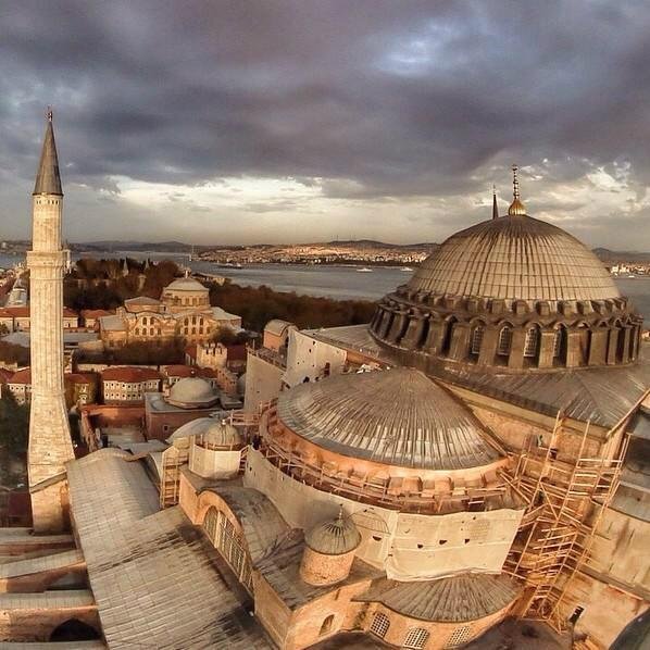 #ISTANBUL  #MOODS  #SEASONS  #ISTANBULMOODS  #CITYGUIDEISTANBUL  #ISTANBULNOTES  #ISTANBULTHEMES  #THECITYGUIDES