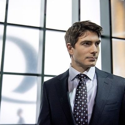Hater of Chuck Bartowksi. Ex-lover of Sarah Walker (bitch). Currently parading around Starling as The Atom. You're welcome.