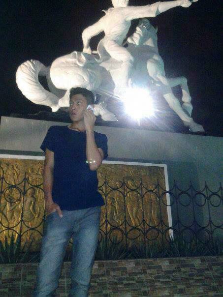 100% uncontrolled!not a romantic guy,just like a jerk!so? ••One of Canka Garuda Yaksa member•• 2a4db2b3