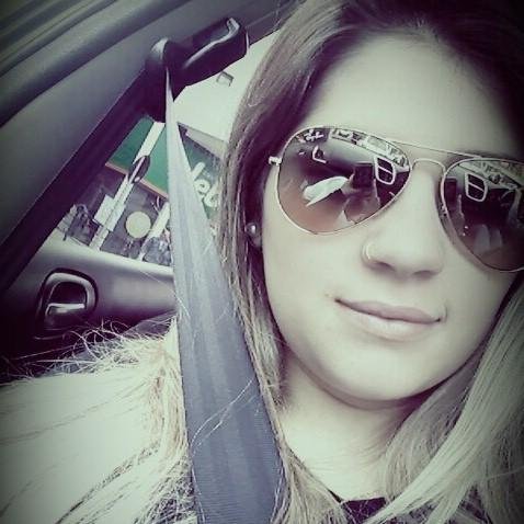 gaúcha, 18 anos :*
http://t.co/HS7aAf10MK