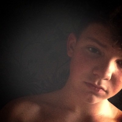 14 year old boy from norwich, love skateboarding