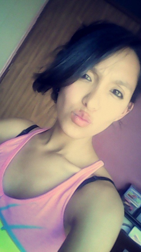 vaalerytejerina's profile picture. Boliviana 19 años adicta a MALUMA !