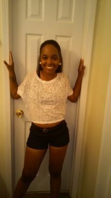Im cool af ' Ambitious Hard working.... Just dont cross me!! my only concern is my son but jus TURN THAT FOLLOW BUTTON BLUE!