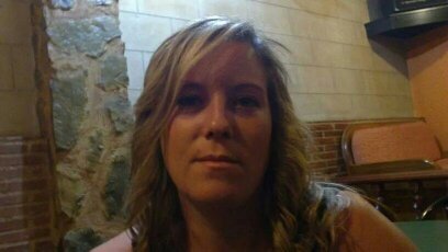 loreki16's profile picture. 