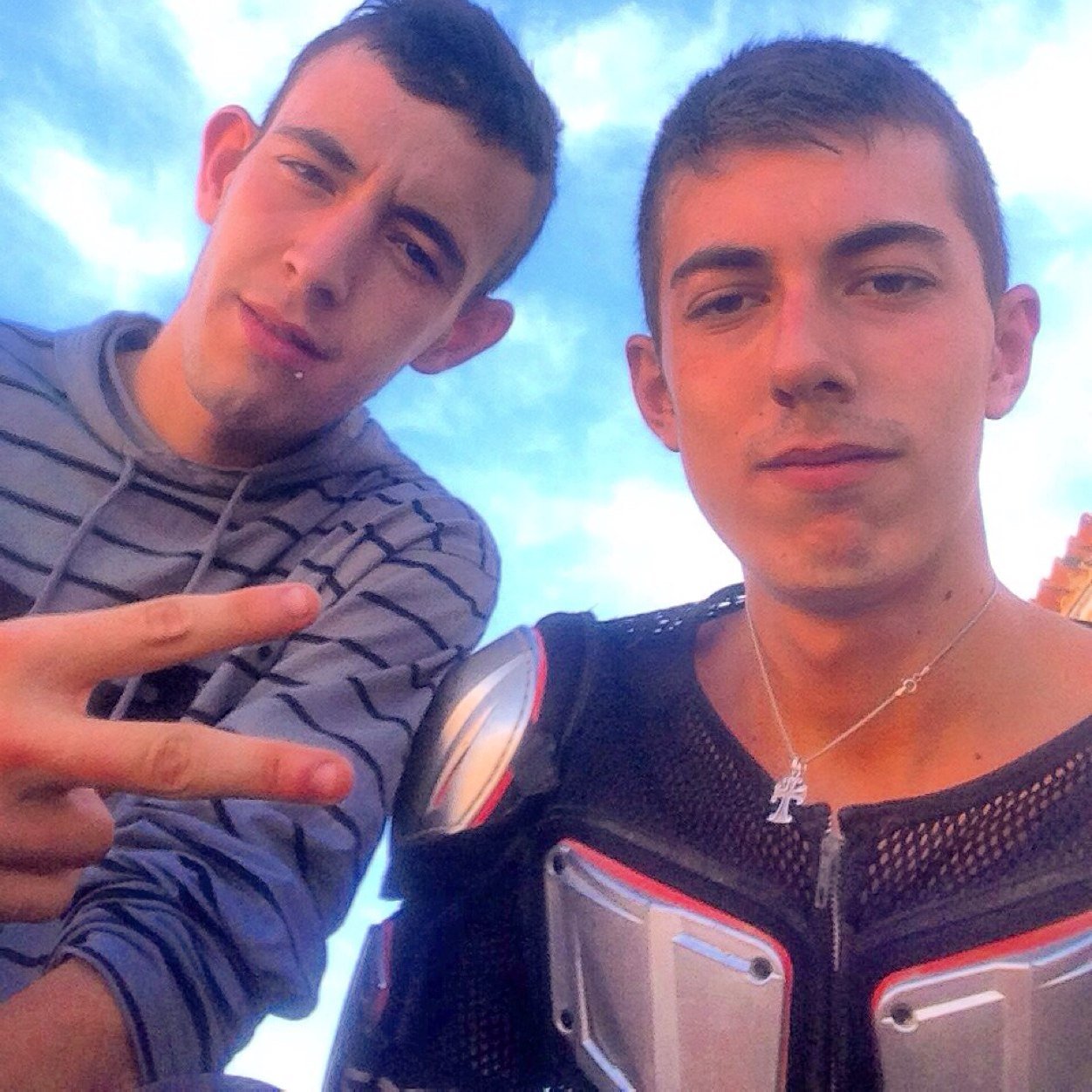 talador2's profile picture. Las motos me pueden partir  huesos incluso quitarme la vida pero jamas me kitaran la pasion que siento por ellas .