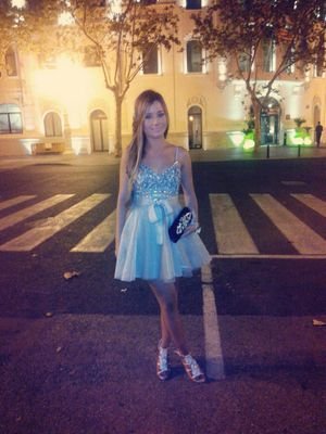 lauraalvarezq's profile picture. Si sabes quien eres, no tienes nada que demostrar.♊