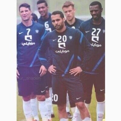 اللهم ارزقنا راحة البال وحسن الخلق اعشق الهلال