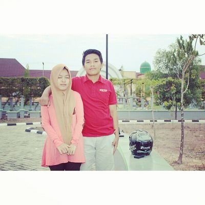 Allah adalah Tuhanku, Islam adalah hidupku, Alqur'an panduan saya, Nabi Muhammad adalah model peran saya, dan Surga adalah tujuan saya ☺. Noor Hayati♥