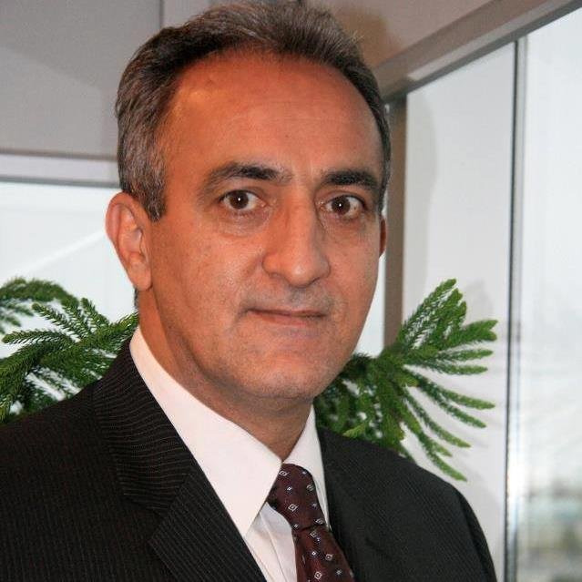 SEYED647-290-2526（English) snajbaei@gmail.com
 LISA416-822-4606（国语)qizhou1227@gmail.com
http://t.co/qrWckIVamU