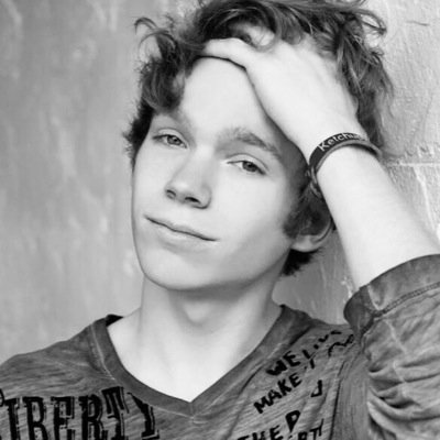 Congrats12Chase's profile picture. Remember that Chase loves you and wants you to be happy (: @hey_shawnmendes