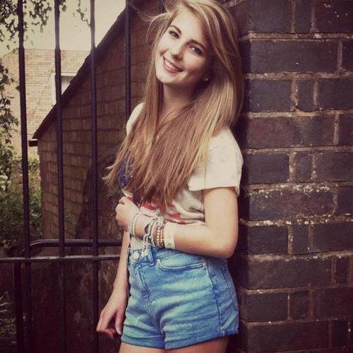 I'm 18  I'm crazy and cutie :x