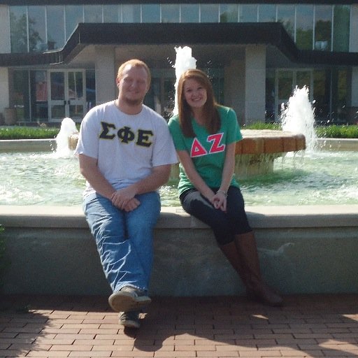 AllieandAlexONU's profile picture. Gingers, scholars, Greeks, cat enthusiasts. Coming to an academic building near you.
#VOTEAllieandAlex