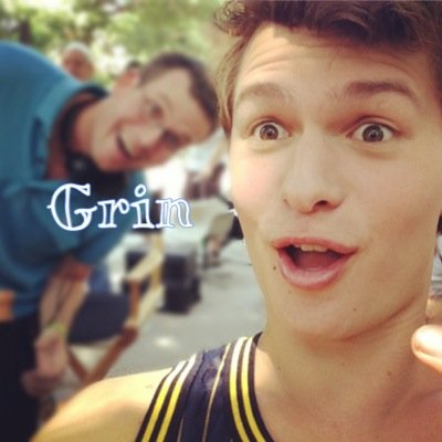 AmbitiousGrin's profile picture. |\|Yeah, we're going downstairs. Bye.|/| {RP~TFIOS}