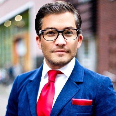 francois_velden's profile picture. 🏙 Amsterdam 📰 GM at Dutch Global Media 🖌 Columnist 💙 🥂🕺🏻🎞🍴👱🏻‍♀️📚