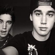 @jais_asshole hey am trying to trend this hashtag Jaismalldick because would really be funny if it trend so tweet it