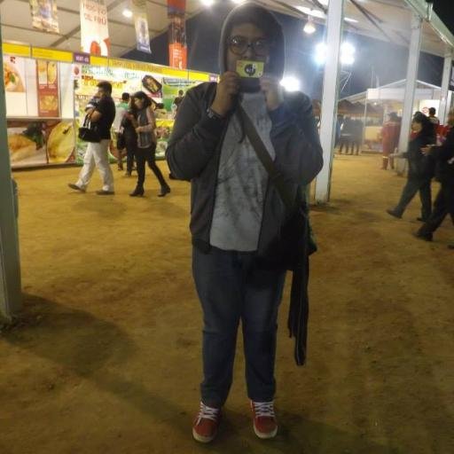 DaaniDaniel1's profile picture. Simplemente   . Aficionado a la música , fotografía , a la moda , los viajes y la aventura.