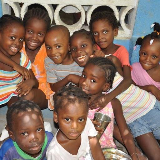 Magic Beans is a non-profit based in Dallas, Texas. Our primary goal is to provide children with their most basic necessities.