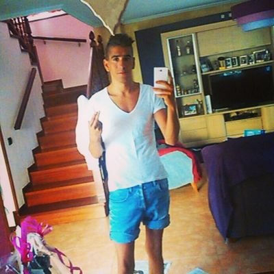 insta :manu_roiz whasap X privado:)