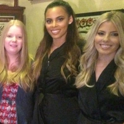 My favourite Sat is @MollieKing! Come follow me! I seen @TheSaturdays in portrush on 25/06/11 and tour on 18/12/11 and 17/09/14 and also meet them 17/09/14.