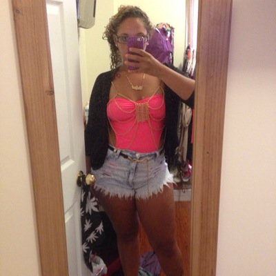 LaydeeChelsea's profile picture. 25 years blessed ✈️ Married to Sean A. ❤ PROUD mommy to Bryson Jahziya 💙