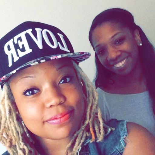 Born & Raised In The South!!!!              Claflin Univ. .Mass Comm. 
IG: real_isbeautiful :)