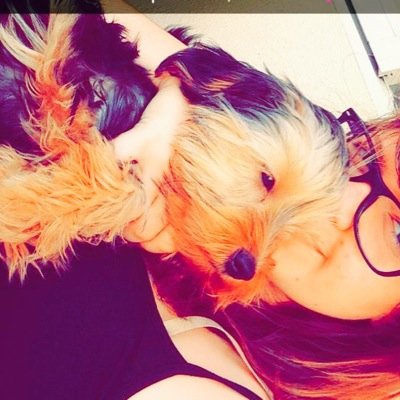 Não é fácil encontrar o caminho, mas é bom olhar pro lado e ver que não estou sozinho... -Chorão.♥ IORG. Snap: Kandrioti 