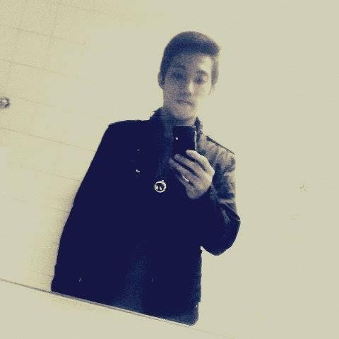 emoheartrob's profile picture. If someone offers you an amazing opportunity and you're not sure you can do it, say yes,
- then learn how to do it later.

-Ge Min Ho