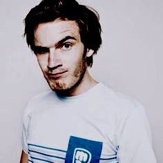 Chcrmander's profile picture. Bros and Hoes