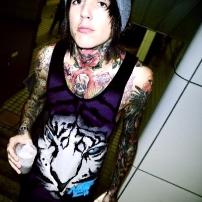 'Ello, i'm David, i'm assuming you would know who my brother is but if you don't just ask. (RP;#Single; Bi)