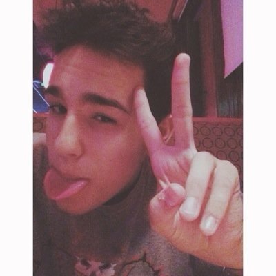 follow @wordwhitesides
