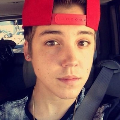 @mattsforeign give you a free follow now go follow her, ilysm (: