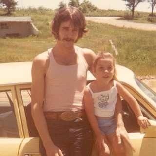 shhh73's profile picture. 