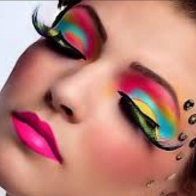 MakeUpIsMyAll's profile picture. Hey eveyone! Its Faith And Lenzie! Go Follow Our Offical Insta! @makeup.vidoes.tips
follow us!