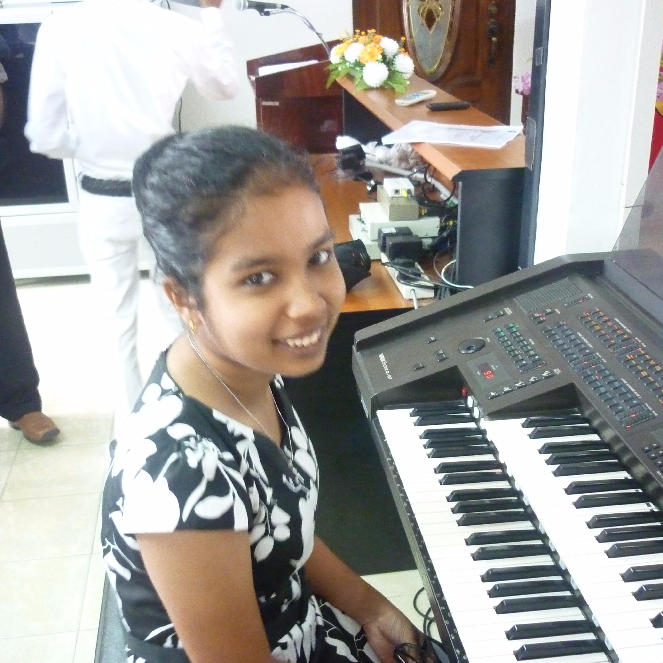 vivienperix's profile picture. 