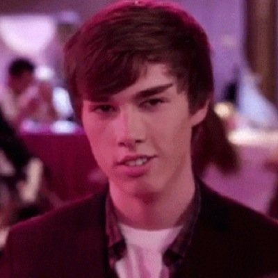 Looking to be friends - Doing cum tributes (DM/Mention) taken by @SpideyGwenRP Chris : taken by @VoorheesJulia