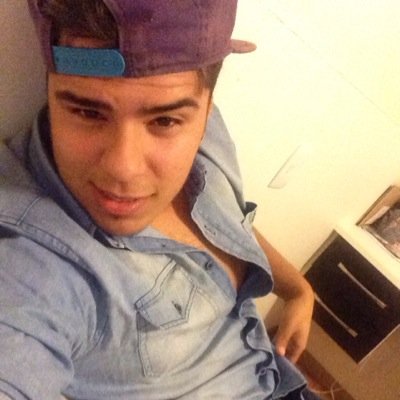 NAO SIGAM ESSE PERFIL!! SIGAM O @gabrieldeoli_ ESTOU AQUI POR ELE!