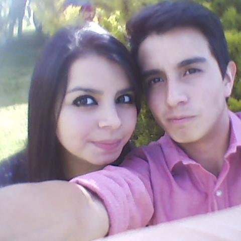 Mako; Hombre que es tan guapo *o* me encanta hablar con usted /.\ lo quiero 333! & personas como usted nose encuentran tan rapido, *www*;@FloresMaitte_