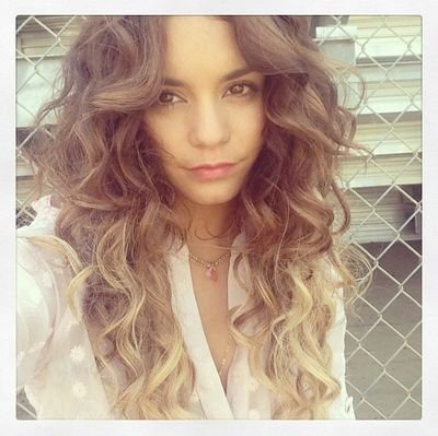 I could be your cinnamon apple. [ mirrored literacy ]