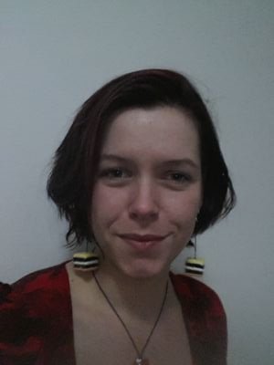 I'm a non-preachy, learning-to-teachy, life-is-peachy work-loving lass, who is discovering life in Yass.