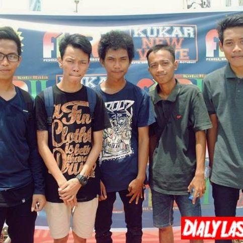 last_NIM's profile picture. whatevercore from kota raja cp: 085252312321 PIN:29E4FEA2