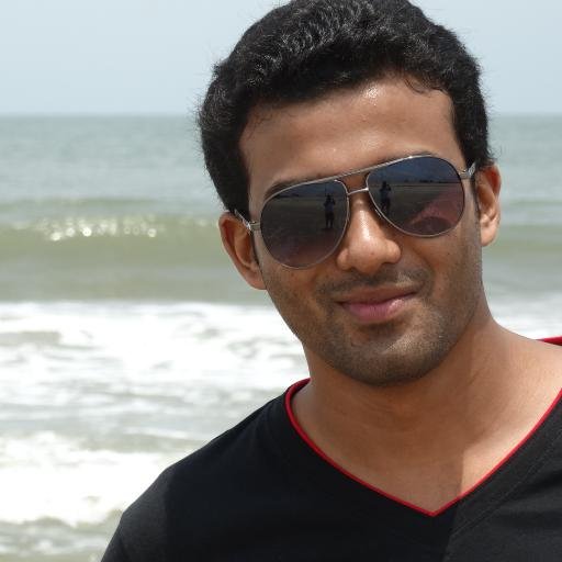 Animal Lover, Fitness Freak, Trying to spread smiles wherever I am.