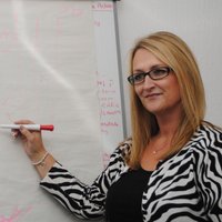 Julie Gaughan (@facefactsjules) 's Twitter Profile