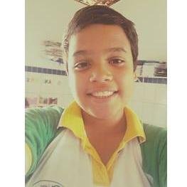 @Tony6345 SEGUE VOCÊ    
Boylieber com orgulho ❤