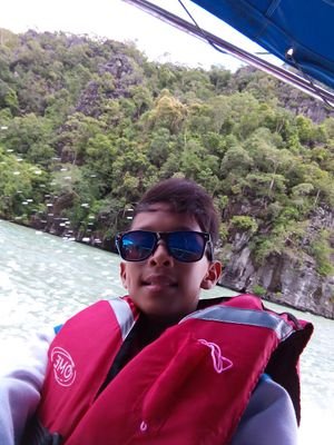 Ahmad Helzariff: 12: Islam:) TERENGGANU